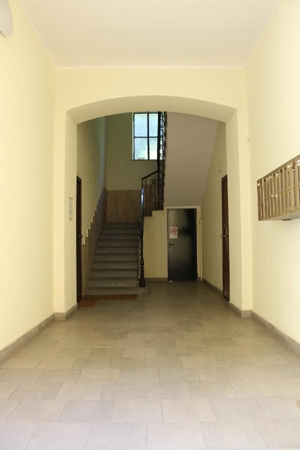 S. Ambrogio Cozy Apartment Milão Exterior foto